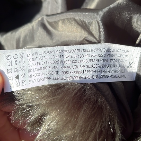 Green faux fur coat - Picture 8 of 8